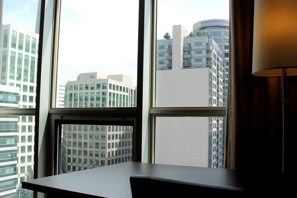 Apartamento Blue Jays Aparment Toronto Exterior foto
