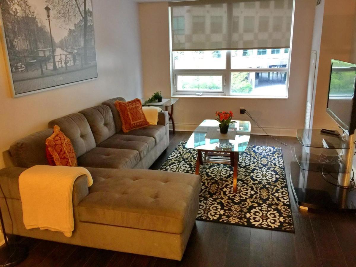 Apartamento Blue Jays Aparment Toronto Exterior foto